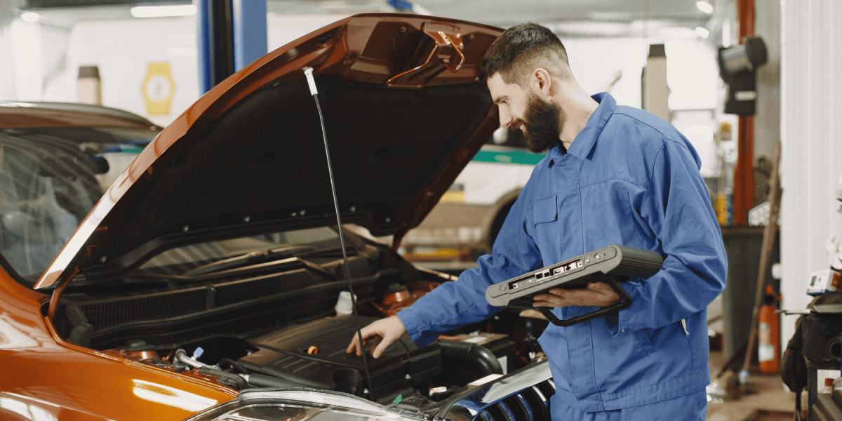 How to Spot a Good Panel Beating Shop A Complete Guide_qualified and skilled technicians How to Spot a Good Panel Beating Shop A Complete Guide_qualified and skilled technicians